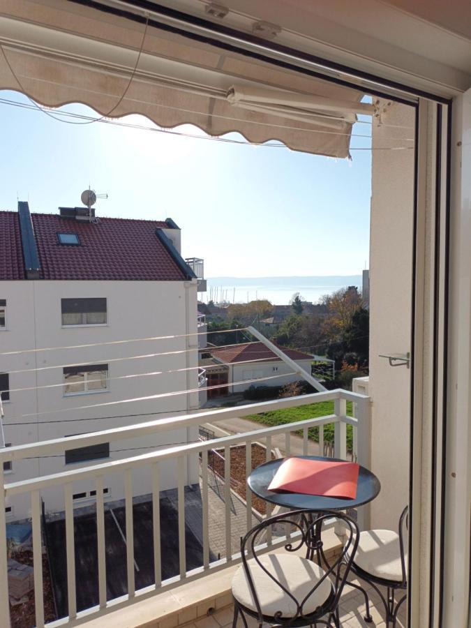 Kike Red Apartment Kaštela Екстериор снимка