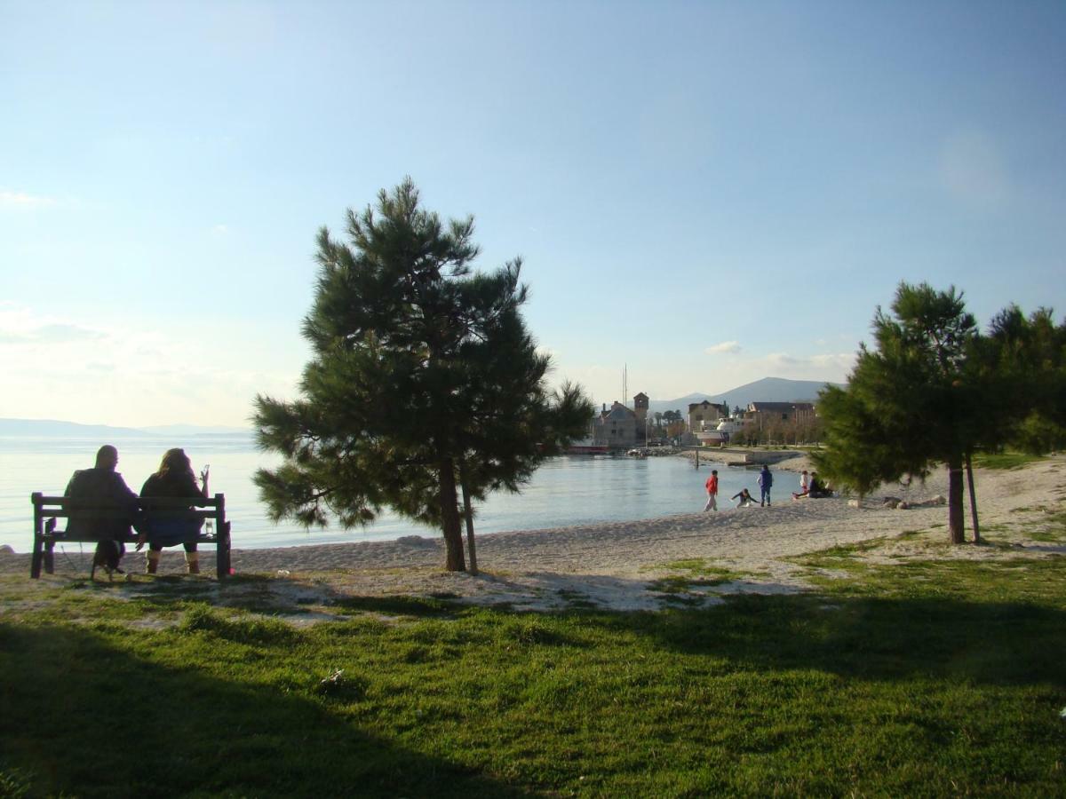 Kike Red Apartment Kaštela Екстериор снимка